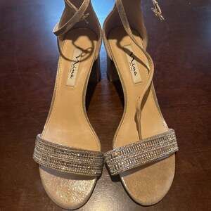 Nina Elenora Crystal Rhinestone Embellished Block Heel Sandal in Gold